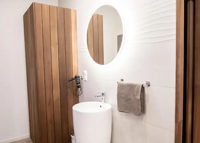 La Interdite Jacuzzi, Sauna&pièce Secrète * Nancy