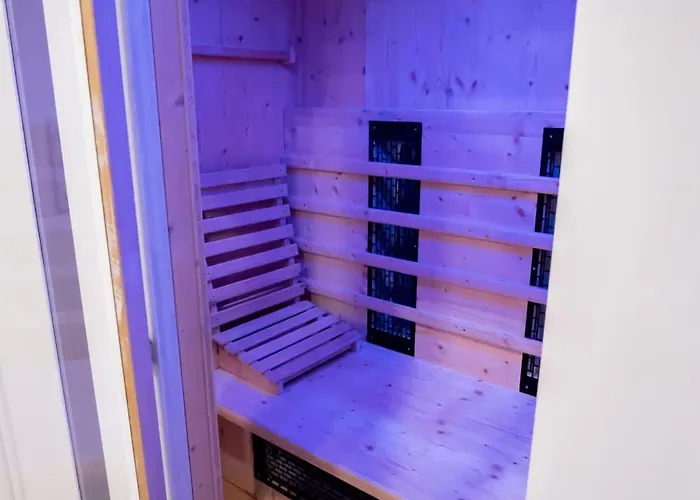 La Interdite Jacuzzi, Sauna & Piece Secrete